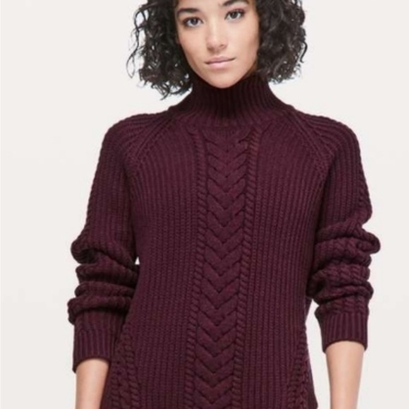 Lululemon Athletica | Bring the Cozy Turtleneck | Size 4 - Picture 1 of 9